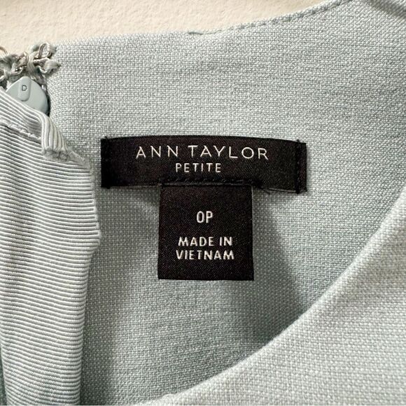 Ann Taylor Petite Keyhole Midi Dress - Size 0 P - Picture 3 of 4